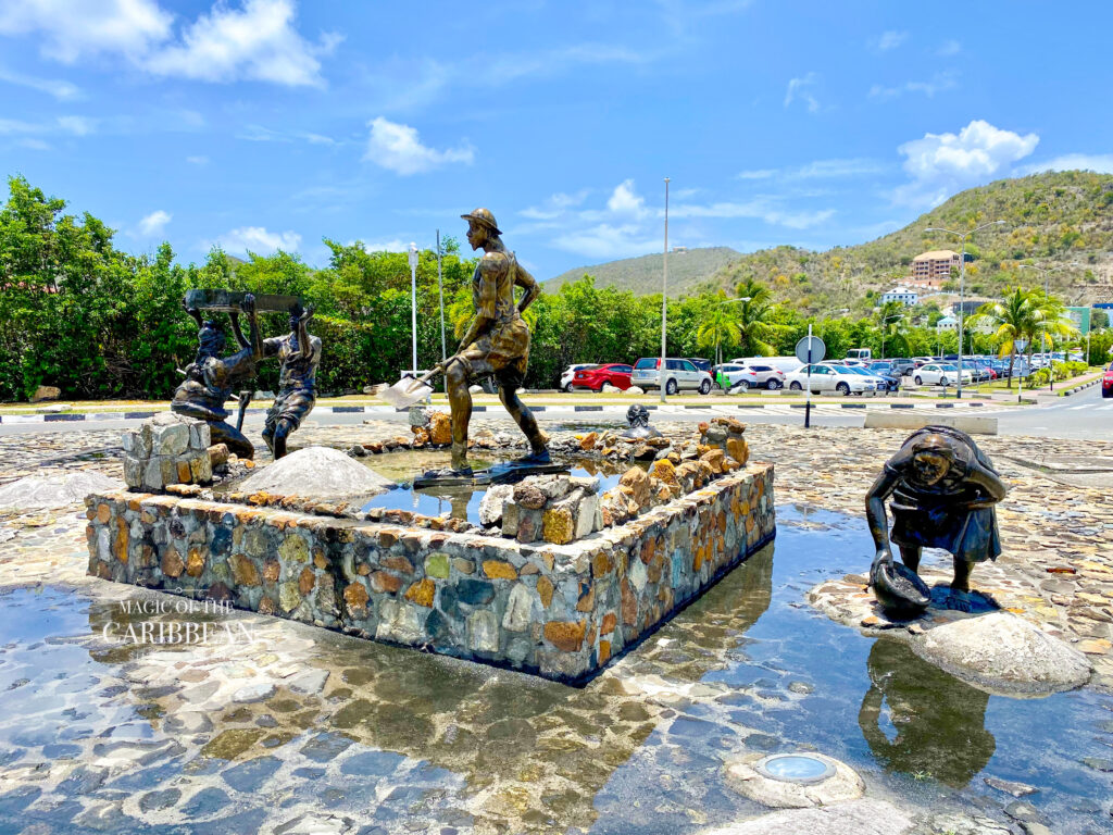 Salt Picker Statue Sint Maarten
