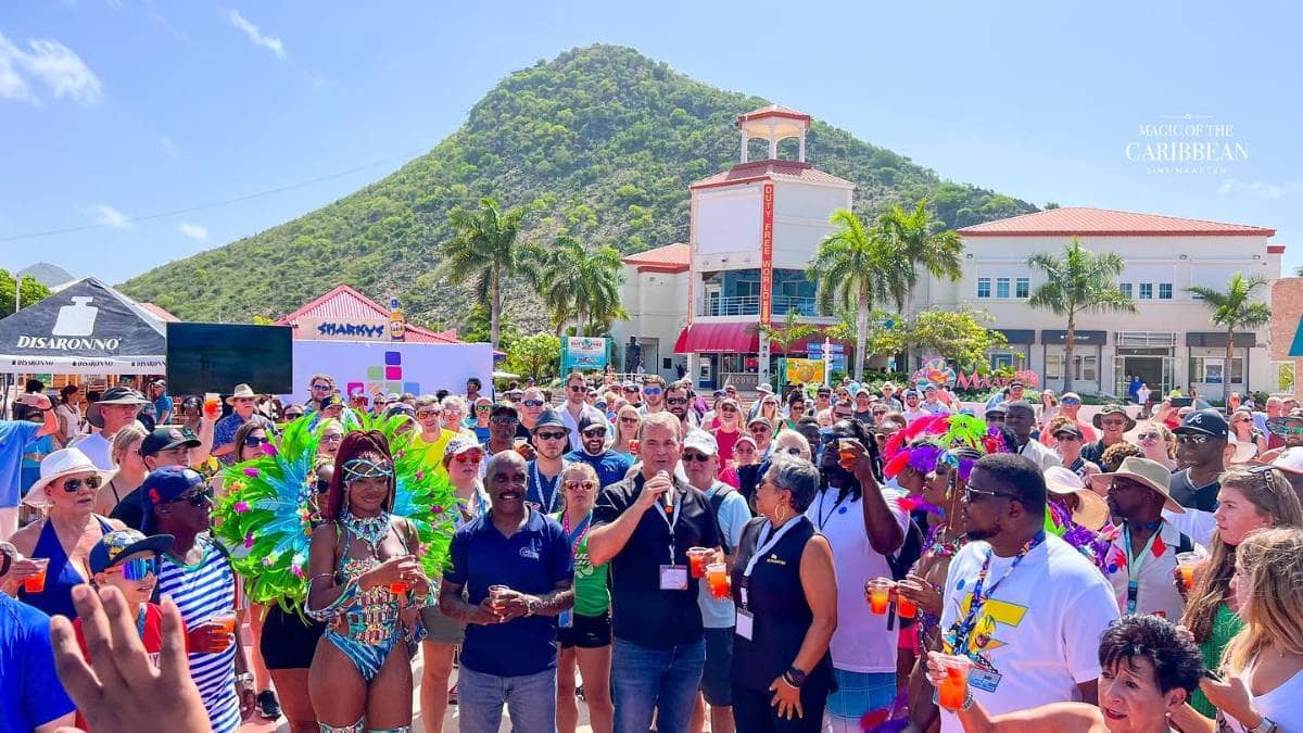 World Record in St. Maarten