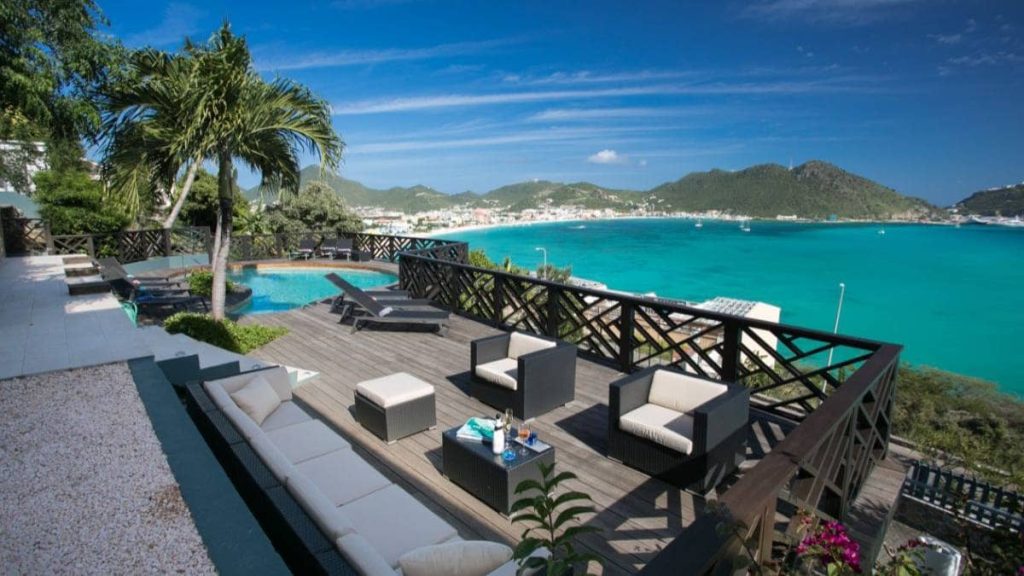 What a fantastic view over the Island of Saint Martin / Sint Maarten.